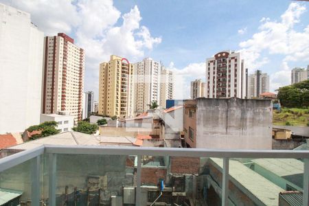 Vista Sala de apartamento para alugar com 2 quartos, 60m² em Santa Teresinha, São Paulo