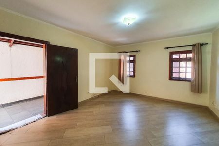 Sala de casa à venda com 3 quartos, 156m² em Vila Gumercindo, São Paulo