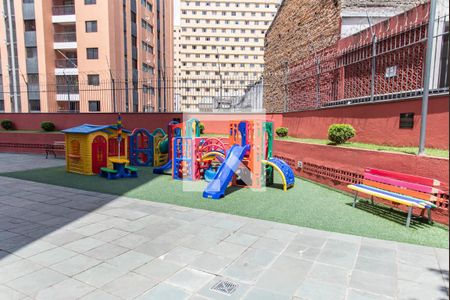 Apartamento à venda com 60m², 3 quartos e 1 vaga Apartamento à venda com 60m², 3 quartos e 1 vagaPlayground