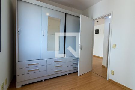 Quarto 1 de apartamento à venda com 2 quartos, 56m² em Vila Santana, Campinas