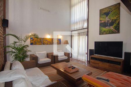 Sala de casa para alugar com 5 quartos, 200m² em Laranjeiras, Rio de Janeiro