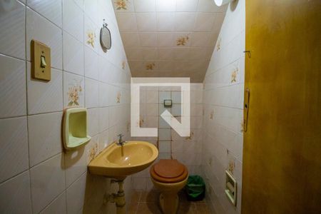 Lavabo  de casa à venda com 2 quartos, 172m² em Vila Elisio, São Paulo