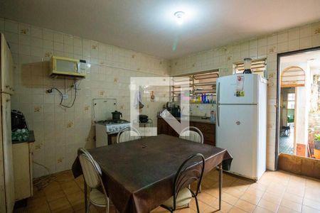 Cozinha  de casa à venda com 2 quartos, 172m² em Vila Elisio, São Paulo