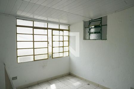 Sala de casa para alugar com 1 quarto, 30m² em Vila Dalila, São Paulo