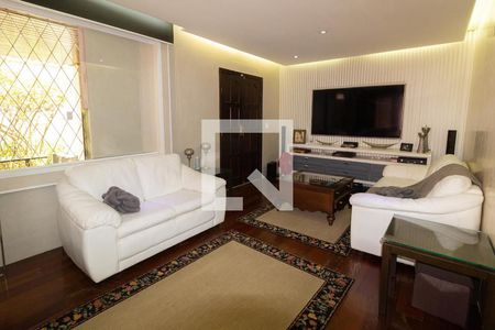 Sala de casa para alugar com 5 quartos, 581m² em Parque A Equitativa, Duque de Caxias
