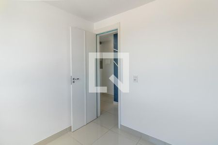 Quarto 2 de apartamento para alugar com 2 quartos, 42m² em Sarandi, Porto Alegre