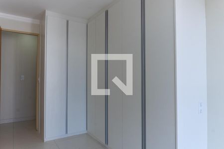 Quarto de apartamento para alugar com 2 quartos, 75m² em Taguatinga Norte (taguatinga), Brasília