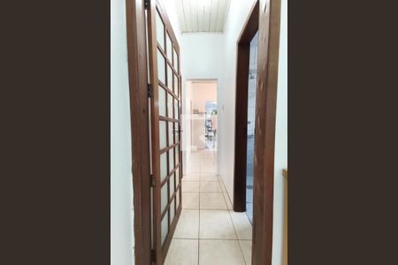 Corredor de casa à venda com 3 quartos, 187m² em São José, São Leopoldo