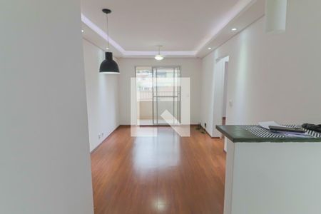 Sala de apartamento para alugar com 2 quartos, 52m² em Jardim do Lago, São Paulo