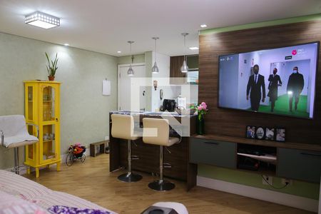 Sala de apartamento à venda com 2 quartos, 60m² em Vila Valparaiso, Santo André