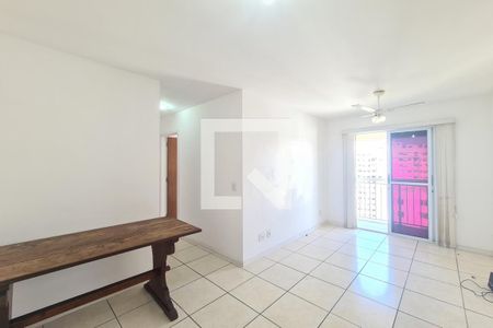 Sala de apartamento à venda com 2 quartos, 55m² em Del Castilho, Rio de Janeiro