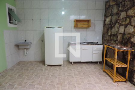 Cozinha de apartamento para alugar com 1 quarto, 40m² em Saco dos Limões, Florianópolis