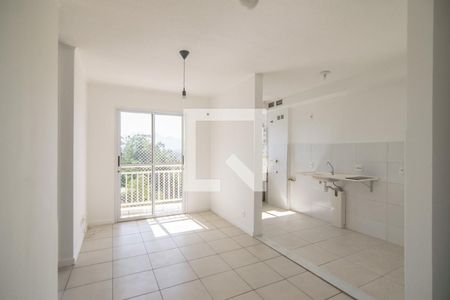 Sala de apartamento para alugar com 2 quartos, 50m² em Jacarepaguá, Rio de Janeiro