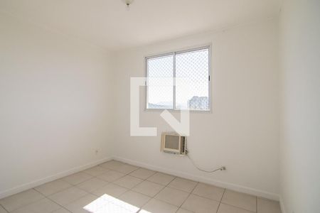 Quarto 2 de apartamento para alugar com 2 quartos, 50m² em Jacarepaguá, Rio de Janeiro