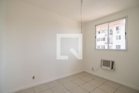 Quarto 1 de apartamento para alugar com 2 quartos, 50m² em Jacarepaguá, Rio de Janeiro