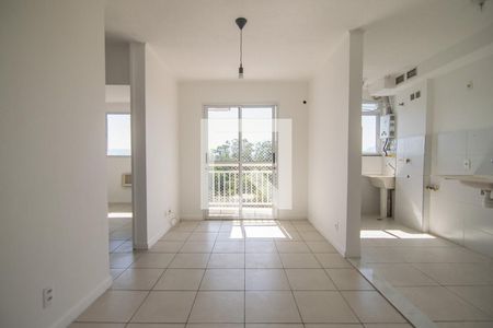 Sala de apartamento para alugar com 2 quartos, 50m² em Jacarepaguá, Rio de Janeiro