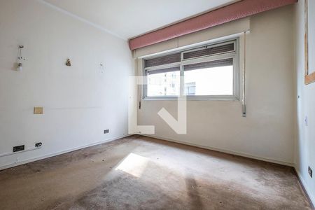 Apartamento para alugar com 210m², 3 quartos e 2 vagas Apartamento para alugar com 210m², 3 quartos e 2 vagasSuíte