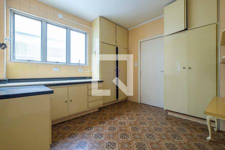 Apartamento para alugar com 210m², 3 quartos e 2 vagas Apartamento para alugar com 210m², 3 quartos e 2 vagasCozinha