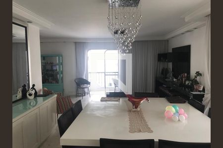 Apartamento à venda com 303m², 4 quartos e 3 vagasSala