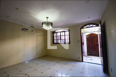 Sala de casa à venda com 3 quartos, 300m² em Portuguesa, Rio de Janeiro