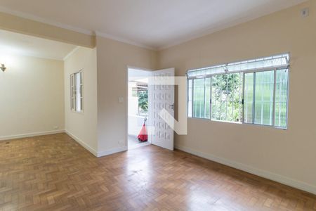 Sala de casa à venda com 4 quartos, 146m² em Jardim Odete, São Paulo