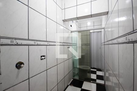 Casa de condomínio à venda com 350m², 6 quartos e 3 vagas Casa de condomínio à venda com 350m², 6 quartos e 3 vagasBanheiro 2