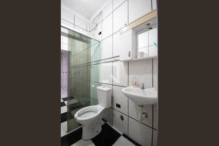 Casa de condomínio à venda com 350m², 6 quartos e 3 vagas Casa de condomínio à venda com 350m², 6 quartos e 3 vagasBanheiro 2