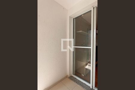 Varanda gourmet de apartamento para alugar com 2 quartos, 74m² em Jardim Tupanci, Barueri