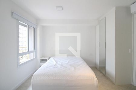 Sala/Quarto de apartamento para alugar com 1 quarto, 26m² em Pinheiros, São Paulo