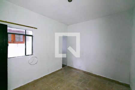Suite de casa à venda com 3 quartos, 70m² em Jardim Itapemirim, São Paulo