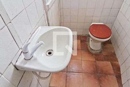 Banheiro de casa para alugar com 1 quarto, 50m² em Vila Pirituba, São Paulo