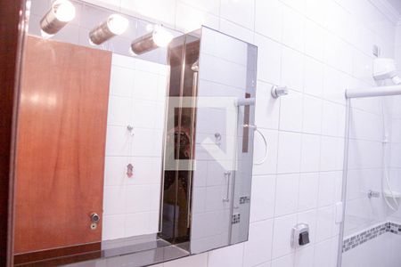 Casa de condomínio para alugar com 130m², 2 quartos e 4 vagas Casa de condomínio para alugar com 130m², 2 quartos e 4 vagasBanheiro do Quarto 1