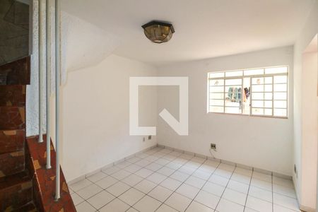 Sala de casa para alugar com 1 quarto, 40m² em Vila Monumento, São Paulo