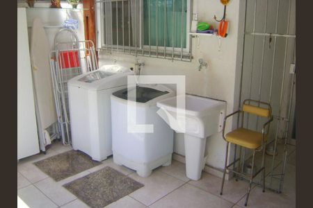 Apartamento à venda com 3 quartos, 62m² em Carlos Prates, Belo Horizonte