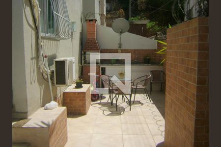 Apartamento à venda com 3 quartos, 62m² em Carlos Prates, Belo Horizonte