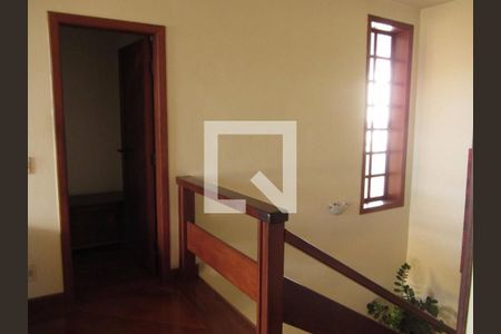Casa à venda com 3 quartos, 353m² em Alto Caiçaras, Belo Horizonte