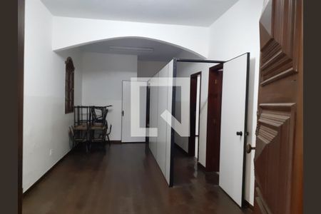 Casa à venda com 4 quartos, 180m² em União, Belo Horizonte