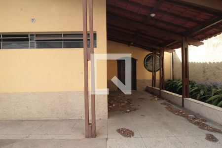 Casa à venda com 3 quartos, 302m² em Sagrada Família, Belo Horizonte