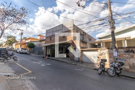 Casa à venda com 3 quartos, 540m² em Padre Eustáquio, Belo Horizonte
