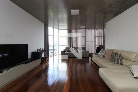 Apartamento à venda com 4 quartos, 220m² em Gutierrez, Belo Horizonte