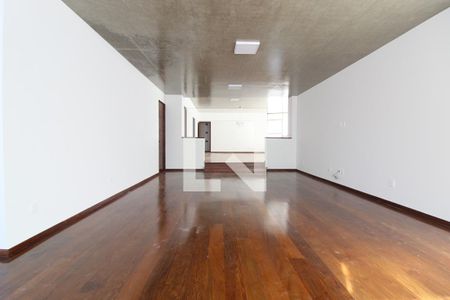 Apartamento à venda com 4 quartos, 220m² em Gutierrez, Belo Horizonte