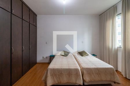 Casa à venda com 4 quartos, 227m² em Paquetá, Belo Horizonte