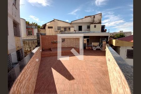 Casa à venda com 4 quartos, 189m² em Floresta, Belo Horizonte