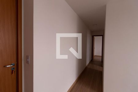 Corredor de apartamento para alugar com 2 quartos, 46m² em Jardim Íris, São Paulo