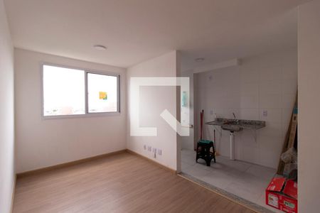 Sala de Estar de apartamento para alugar com 2 quartos, 46m² em Jardim Íris, São Paulo