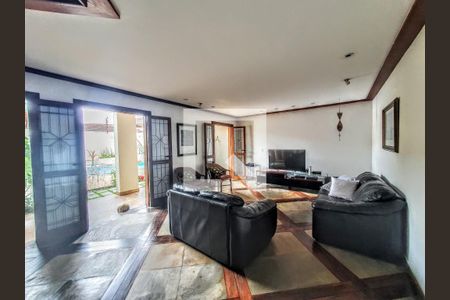 Casa à venda com 5 quartos, 465m² em Santa Amélia, Belo Horizonte