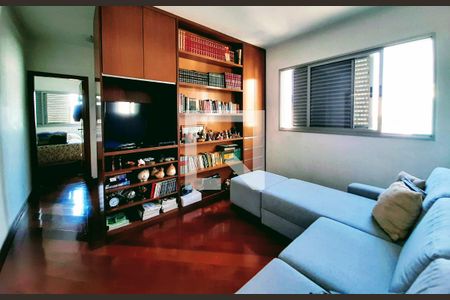 Apartamento à venda com 4 quartos, 125m² em Santa Efigênia, Belo Horizonte