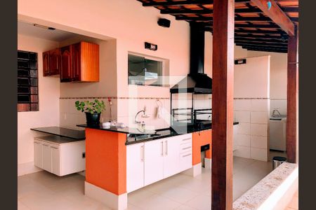 Casa à venda com 3 quartos, 360m² em Jardim América, Belo Horizonte