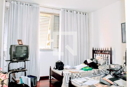 Apartamento à venda com 270m², 4 quartos e 1 vaga