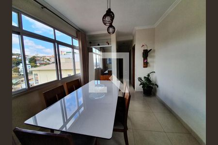Apartamento à venda com 3 quartos, 140m² em Alto Caiçaras, Belo Horizonte